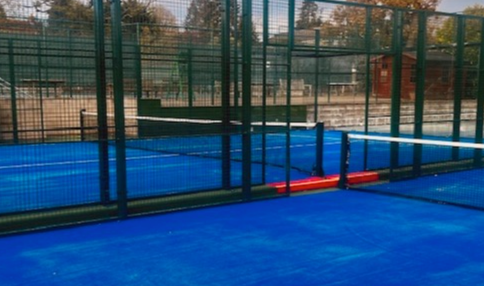 The Woodford Wells Club